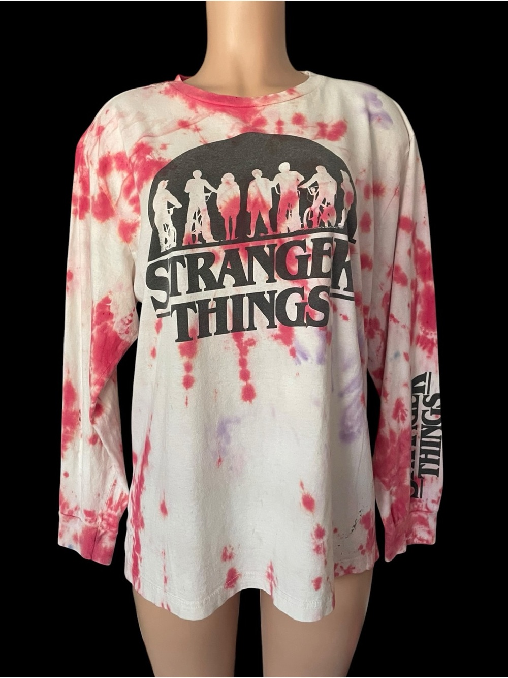 Stranger Things Tie Dye Long Sleeve Graphic Shirt Men’s XL